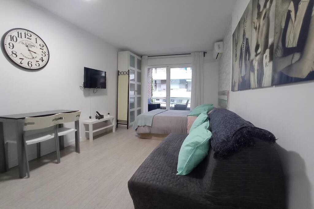 Apartamento Con Piscina A 2 Minutos De La Playa!!! Lloret de Mar Bagian luar foto