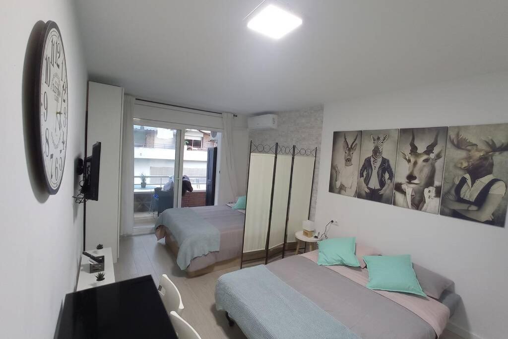 Apartamento Con Piscina A 2 Minutos De La Playa!!! Lloret de Mar Bagian luar foto