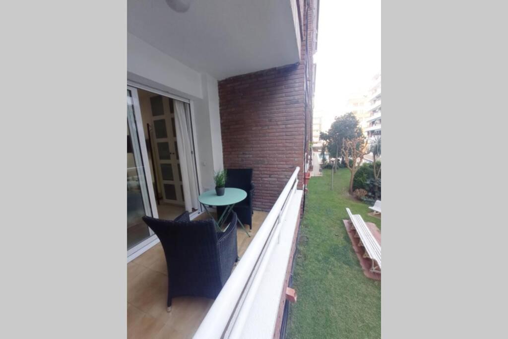 Apartamento Con Piscina A 2 Minutos De La Playa!!! Lloret de Mar Bagian luar foto